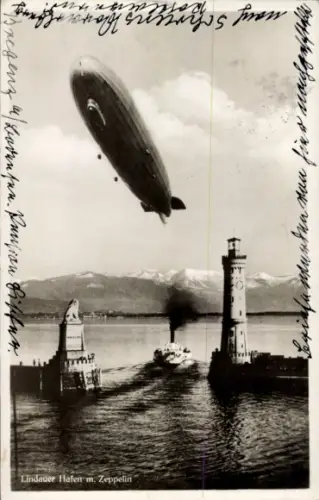 Ak Lindau am Bodensee Schwaben, Hafen, Zeppelin, Leuchtturm