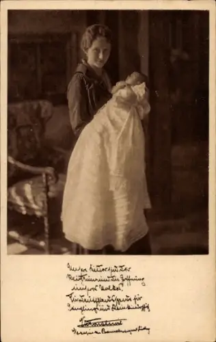 Ak Prinzessin Victoria Luise von Preußen, Herzogin zu Braunschweig und Lüneburg, mit Prinz