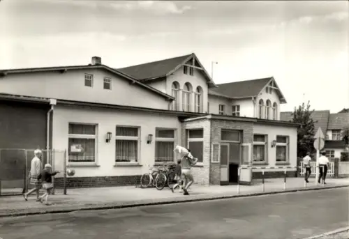 Ak Koserow auf Usedom, FDGB Heim Deutsches Haus