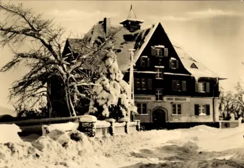 Ak Johanngeorgenstadt im Erzgebirge, Jugendherberge Ernst Schneller im Winter