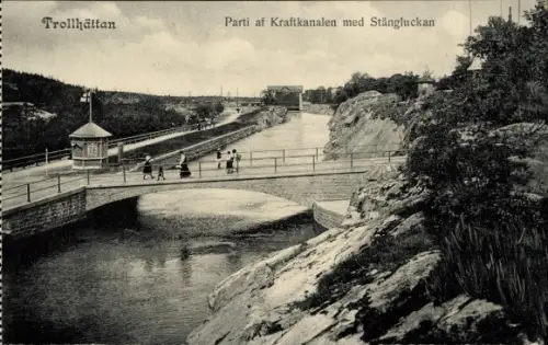 Ak Trollhättan Schweden, Parti af Kraftkanalen med Stängluckan