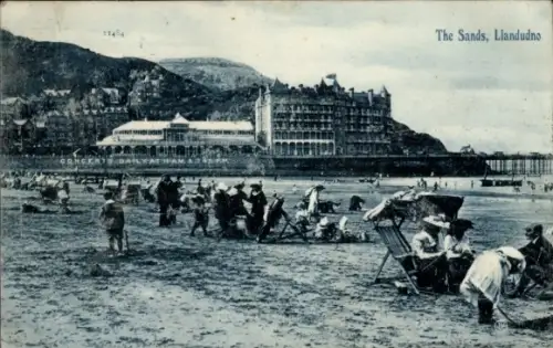 Ak Llandudno Wales, The Sands, Llandudno