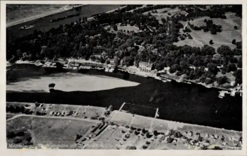 Ak Rotehorn Magdeburg an der Elbe,  Hornspitze, Stadtpark, Clubhaus