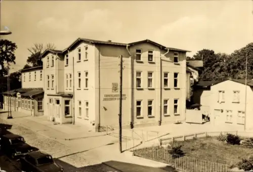 Ak Ostseebad Göhren auf Rügen, FDGB-Erholungsheim 'Friedrich Engels', Göhren (Rügen)