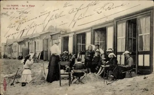 Ak La Panne De Panne Westflandern,  am Strand, Strandkabinen