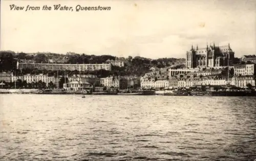 Ak Cobh Queenstown County Cork Irland,  Ansicht vom Wasser, St. Colman's Cathedral