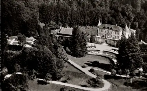 Ak Badenweiler im Schwarzwald, Schloß Hausbaden, Badenweiler