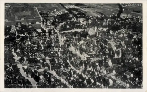 Ak Memmingen in Schwaben,  Luftaufnahme, Vogelperspektive, Stadtansicht