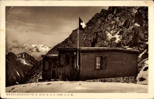 Ak Medel Kt. Graubünden, Medelserhütte