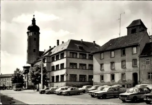 Ak Weida in Thüringen, Markt, Parkplatz