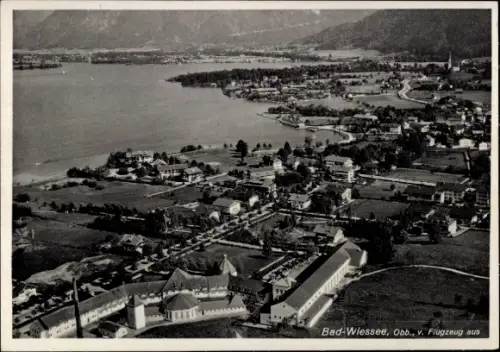 Ak Bad Wiessee in Oberbayern, Luftaufnahme von  Tegernsee, Häuser, See, Berge