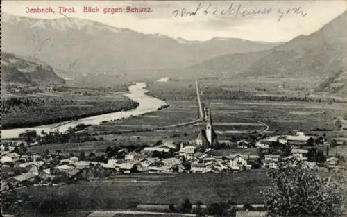 Ak Jenbach in Tirol,  Tirol, Blick gegen Schwaz, Dorfansicht mit Kirche und Fluss