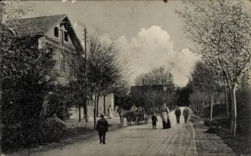 Ak Soest in Nordrhein Westfalen, Restaurant H. Linnhoff, Straßenpartie im Ort