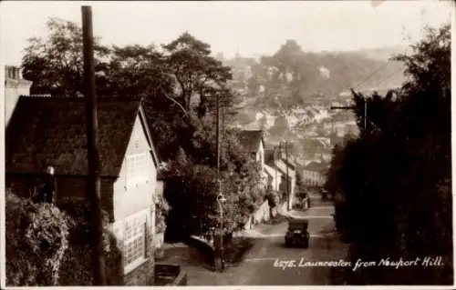 Foto Ak Launceston Cornwall England, Newport Hill