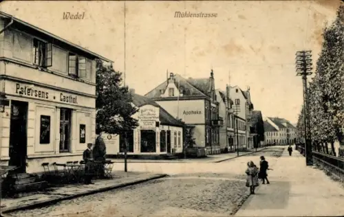 Ak Wedel an der Elbe, Mühlenstraße, Patersens Gasthof, Apotheke