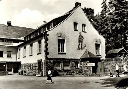 Ak Ehrenfriedersdorf im Erzgebirge, Konsum-Berggaststätte 'Greifensteine', Wandbild Bergmann