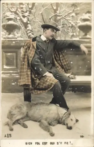 Ak Mann sitzt auf einer Bank, Hund