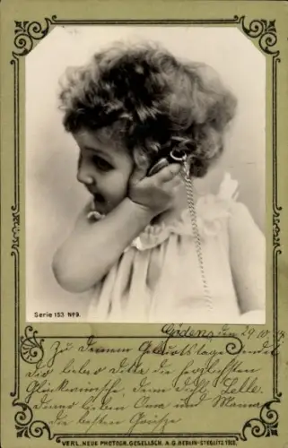 Passepartout Ak Kind mit Taschenuhr, Portrait