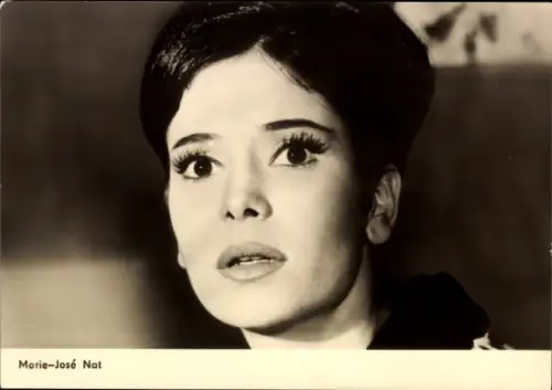 Ak Schauspielerin Marie Jose Nat, Meine Tage mit Pierre, Die Dacen