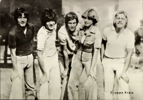 Ak Gruppe Kreis, DEFA disko 77, DDR, Musikgruppe, Gruppenportrait