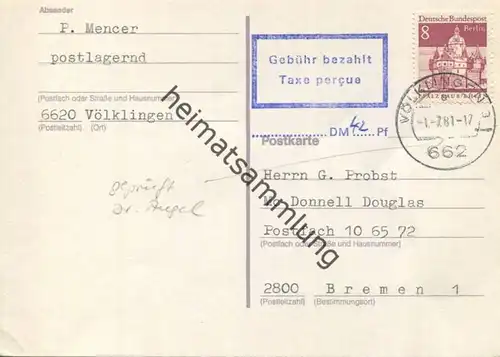Postkarte - frankiert mit 8 Pfg. Bauwerke Berlin und über 42 Pfg. Freimachungsvermerk 'Gebühr bezahlt - Taxe percue' von