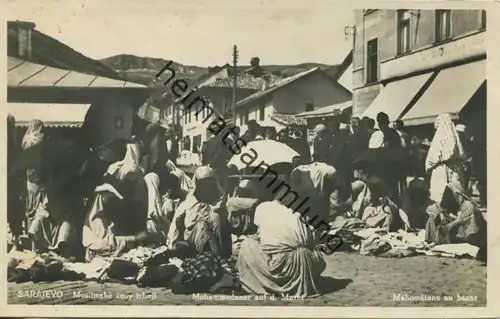 Sarajewo - Mohammedaner auf dem Markt - Foto-AK 30er Jahre