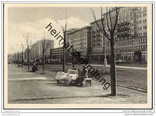 Berlin - Stalinallee - Promenade Nordseite - Kinderwagen - Foto-AK-Großformat 50er Jahre