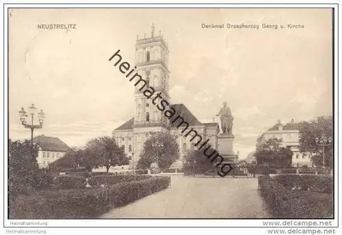 Neustrelitz - Denkmal Grossherzog Georg und Kirche