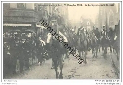 Avenement du roi Albert 23 décembre 1909 - Le Cortège en cours de route