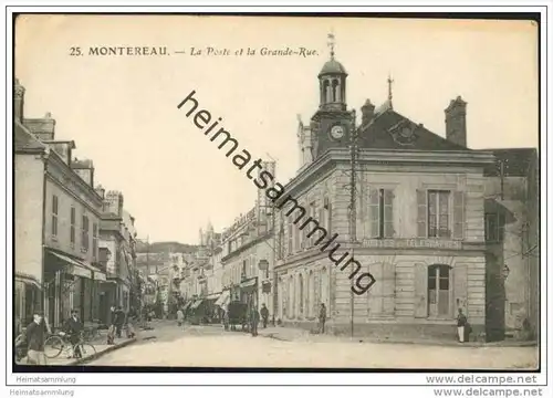 Montereau - La Poste et la Grande-Rue