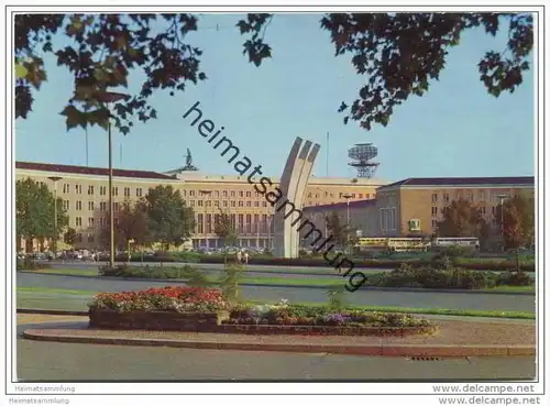Berlin - Tempelhof - Platz der Luftbrücke - AK Grossformat