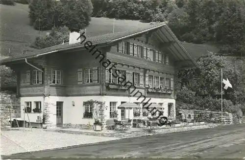 Ebligen - Gasthaus Hirschen - Familie Fuchs - Foto-AK - Verlag H. C. Maeder Brienz gel. 1953