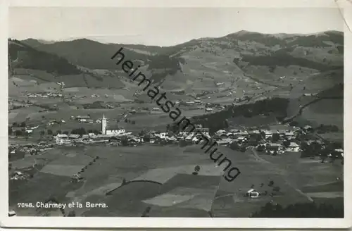 Charmey et la Berra - Foto-AK - Edition Societe Graphique Neuchatel - gel. 1933