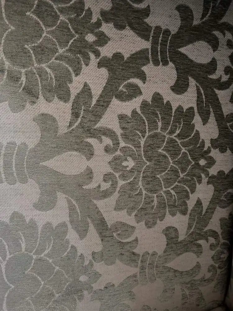 Antiker Ohrensessel neu gepolstert mit hochwertigem Stoff um 1900 4