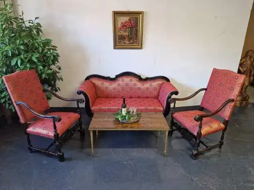  Antikes Jugendstil Sofa um 1890 – geschwärztes Nussbaumfurnier, kunstvoll geschnitzt, restauriert & neu bezogen