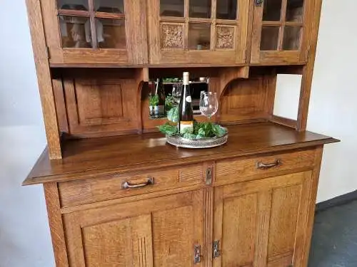 Antikes Jugendstil Buffet aus Eiche – florale Schnitzereien, 19.Jh.