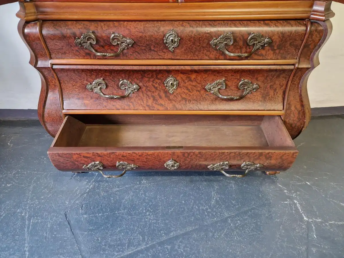 Antike Barock Vitrine Holland Tatzenfüße Schnitzereien 18. Jh. 4