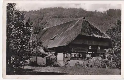 [Ansichtskarte] Bauernhof in Gutach im Schwarzwald - 1954. 