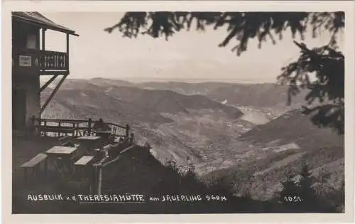 [Ansichtskarte] Ausblick v. d. Theresiahütte am Jauerling 960 m. 