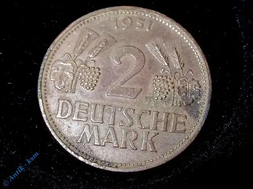 Münze Deutschland , 2 Mark ,Kursmünze 1951 D , Ähren und Weintrauben , seltener