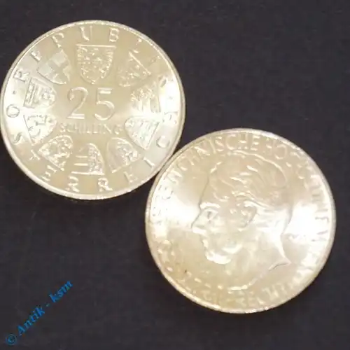 2 x Silbermünze Österreich , Hochschule Wien und Grillparzer , tolle Erhaltung