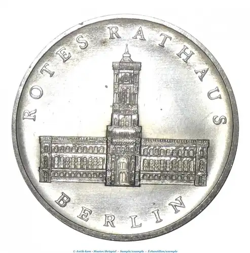 Kursmünze DDR , 5 Mark Münze -rotes Rathaus- von 1987 , bfr. vz. , Jäger 836 , Staatsbank DDR