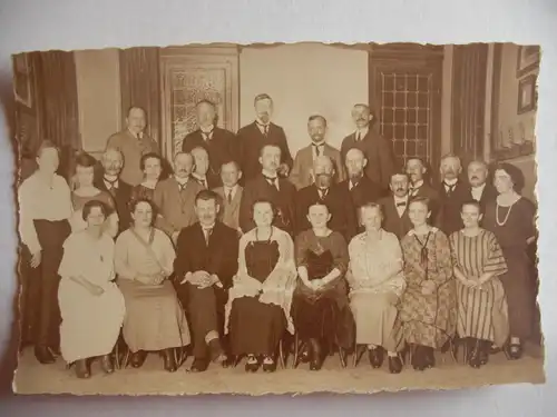 Alte AK Fotokarte Gruppenfoto um 1930 [V129]