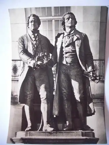Alte AK Weimar Goethe Schiller Denkmal [D61]