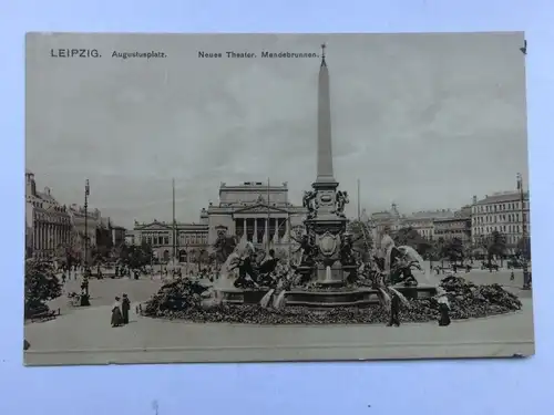 Alte AK Leipzig Augustusplatz Neues Theater [aR252]