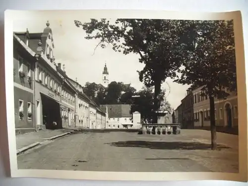 Alte AK Fotokarte Unbekannter Ort Platz Straße Kirche [T953]