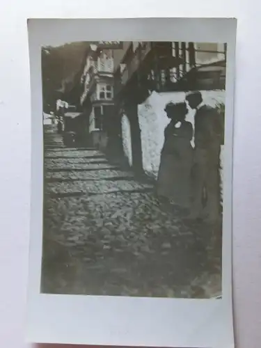 Alte AK Fotokarte Unbekannter Ort Treppen Straße (unscharf) [aH168]