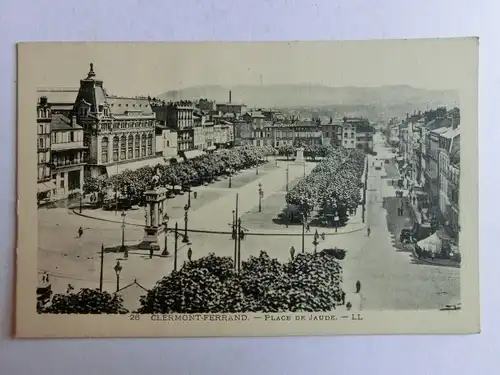 Alte AK Clermont Ferrand La Place de Jaude [aM278]