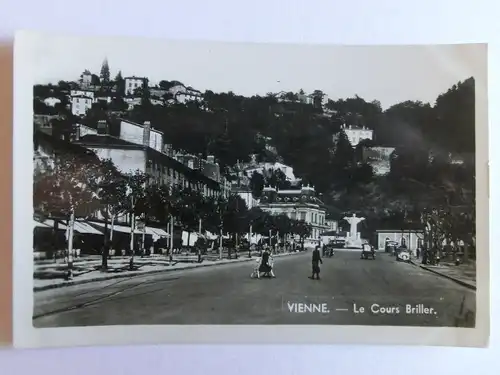 Alte AK Vienne Le Cours Briller [aM83]