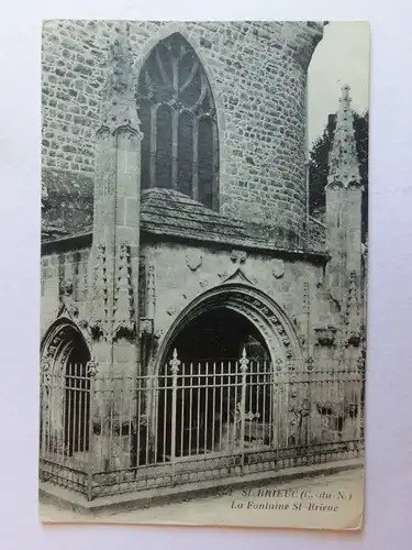 Alte AK Saint Brieuc La Fontaine St. Brieuc [aM179]